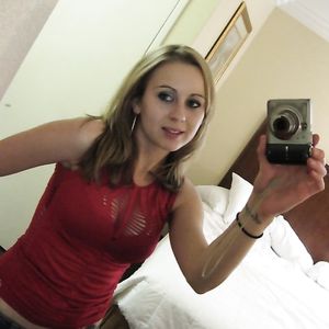 BIG TIT TEEN MAE STRIPS NAKED 290