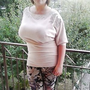 Busty Russian Woman 2246