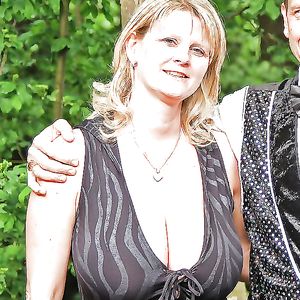 Cleavage big boob woman 3