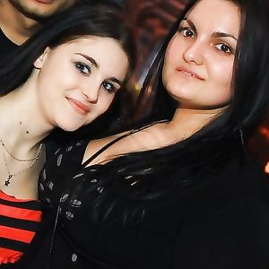 busty partygirls from the clubs 006