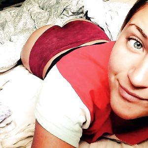 TANNED BIG TIT TEEN SLUT LAUREN 130