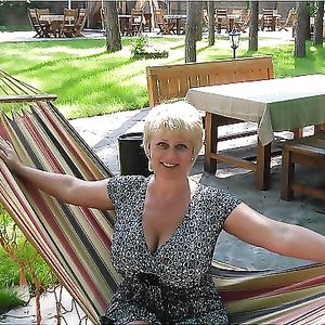 Busty Russian Woman 2253