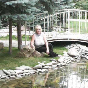 Busty Russian Woman 2253