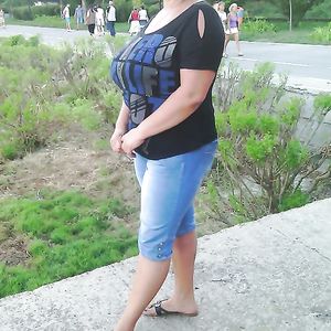 Romanian Huge Tits Amateur 36