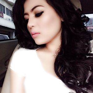 Busty Indonesian Babe