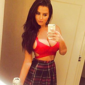 Abigail Ratchford Is another Beautiful Goddess