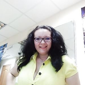 Busty Russian Woman 2264