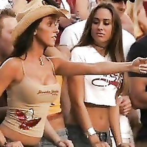 My big boobs ruined my friendship 2