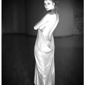 Ameliya Noita aka Amelia Noyta Wonderful Tits And Body