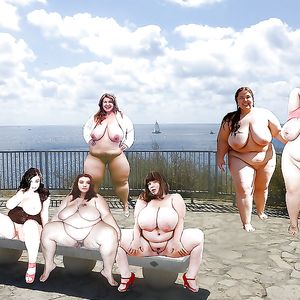 Naked BBWs outdoor