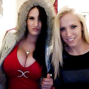 My big boobs ruined my friendship 8