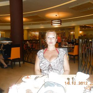 Busty Russian Woman 2262