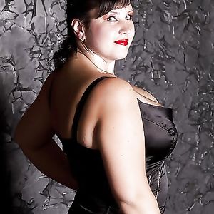 Busty Russian Woman 2257