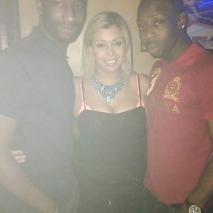 Beurette gros seins grosse pute !!!!