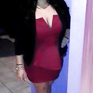 Chubby Kaytlin and her big tits