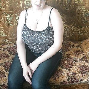 Busty Russian Woman 2362 - big boobs