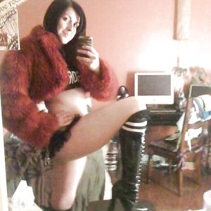 SextNPic,com treats - amateur