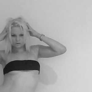 sluts for comments 6 - big boobs