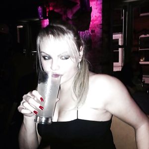 sluts for comments 6 - big boobs