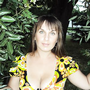 Busty Russian Woman 2373 - big boobs