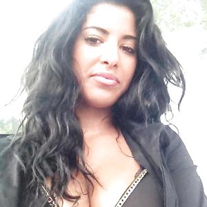 beurette facebook 00 - milf