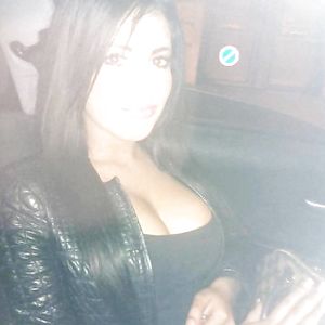 beurette facebook 00 - milf