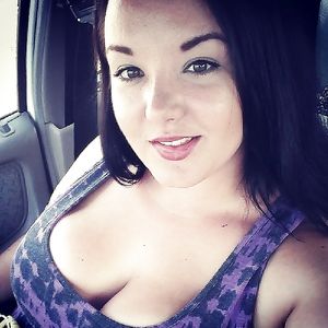 Amazing huge boobs - non-porn