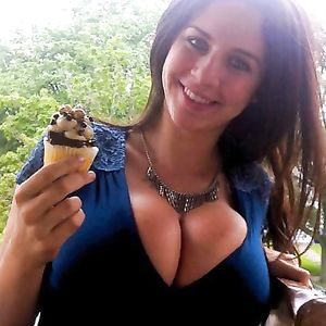 Hmmmm Curvy girls 3 - bbw