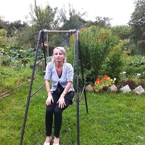 Russian bitch Anna - blonde