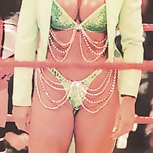 Wanking over Debra Marshall - celebrity