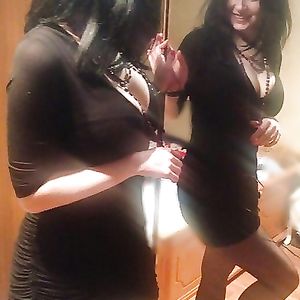 Busty Russian Woman 2381 - babe