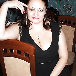 Busty Russian Woman 2386 - big boobs