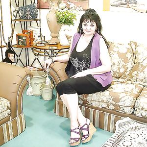 Busty Russian Woman 2385 - big boobs