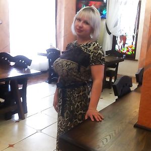 Busty Russian Woman 2384 - big boobs