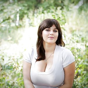 Busty Russian Woman 2407 - big boobs