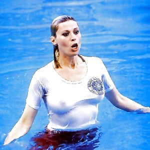 Wanking over Leslie Easterbrook - big boobs