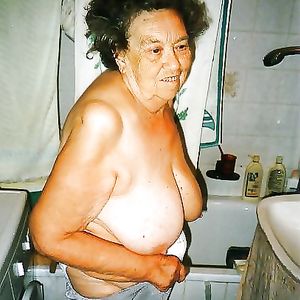 Old Boobs 40 - mature