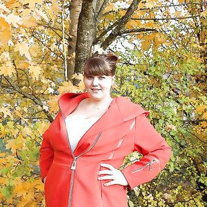 Busty Russian Woman 2404 - big boobs