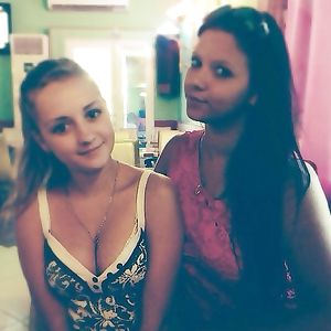 Perfect hot girl - 4 - tits