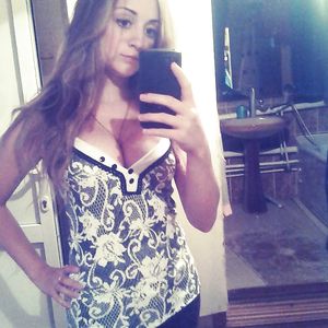 Perfect hot girl - 4 - tits