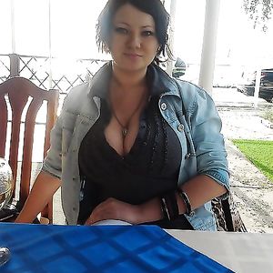 Busty Russian Woman 2408 - big boobs