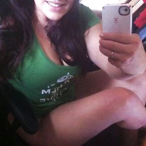 un po' di me... - brunette