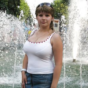 Busty Russian Woman 2398 - big boobs