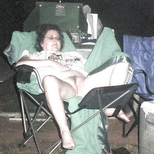 Grab a granny 220 - mature