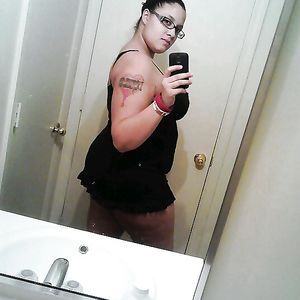 ALABAMA CHICK I USED TO MESS AROUND WITH!!! - public nudity