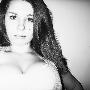 Busty Russian Woman 2399 - big boobs