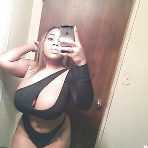 Black Swimsuit Beauty 2 - big boobs
