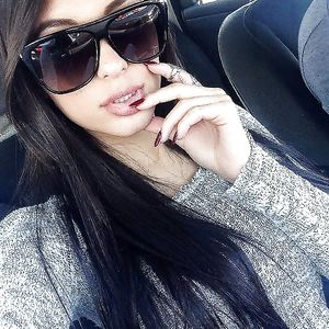 ImSexyAndIknowIt - cartoon