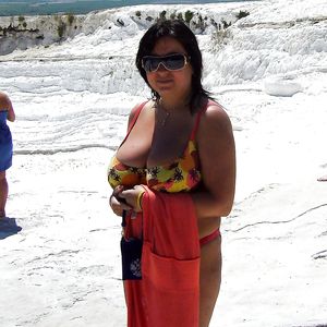 Hot busty mom - Intruduce - big boobs