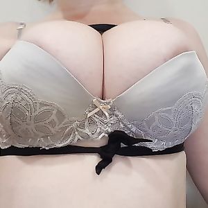 Big 18yo tits bondage